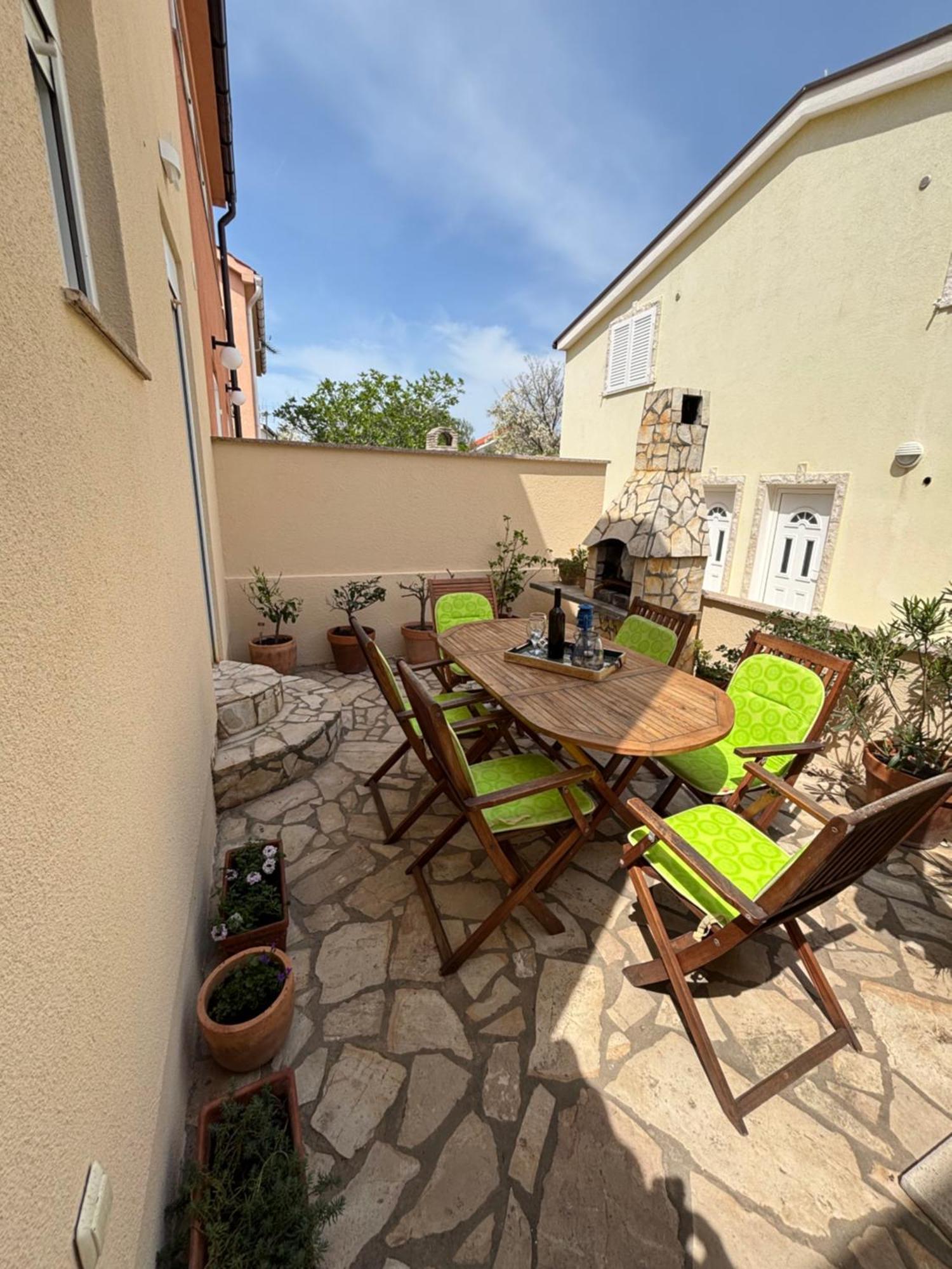 Holiday House Matej Vir Extérieur photo